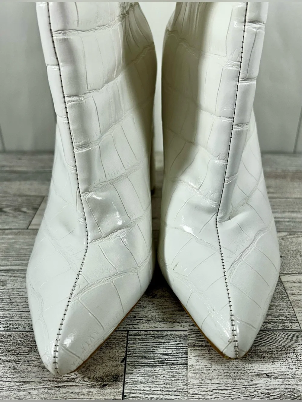 White Croc-Embossed Over-the-Knee Thigh High Pretty Woman Kinky Boots ~Size 7.